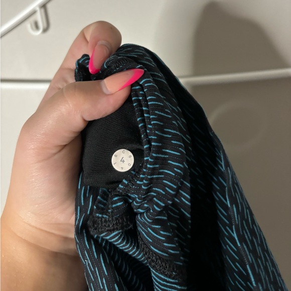 lululemon wunder under high rise *full-on luon 25” - Picture 2 of 3